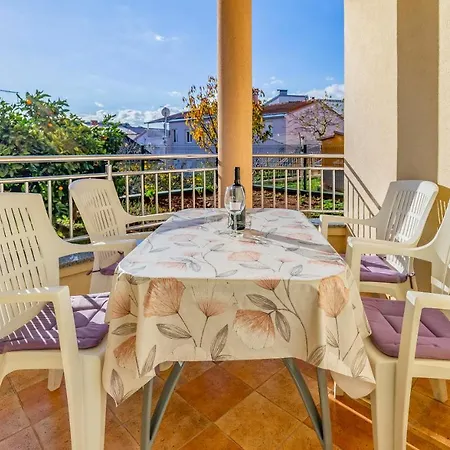 Apartman Istriensonne - Veruda Mit Grillterrasse Pula