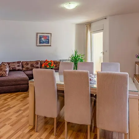 Istriensonne - Veruda Mit Grillterrasse Apartment *