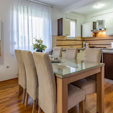 Apartmán Istriensonne - Veruda Mit Grillterrasse