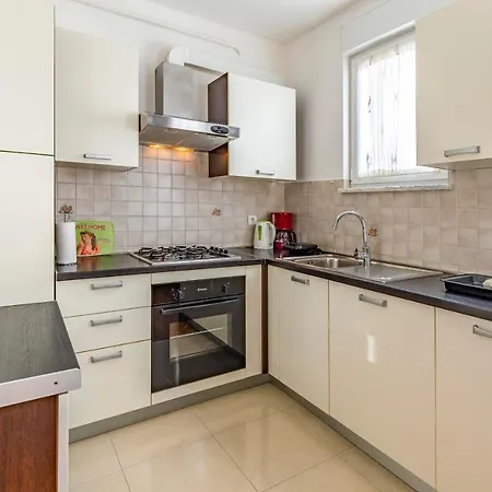 Apartment Istriensonne - Veruda Pula