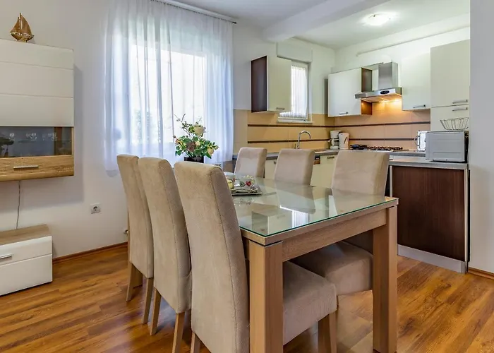 Apartman Istriensonne - Veruda Mit Grillterrasse