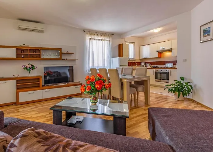 Istriensonne - Veruda Mit Grillterrasse Apartman *